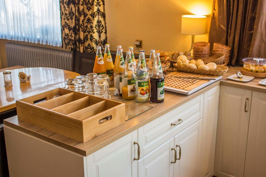 Hotel Raffelsteiner Hof "Garni" Mörnsheim Esterno foto