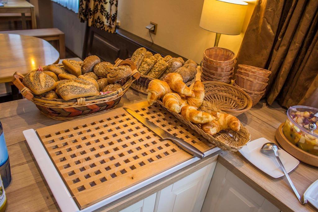 Hotel Raffelsteiner Hof "Garni" Mörnsheim Esterno foto