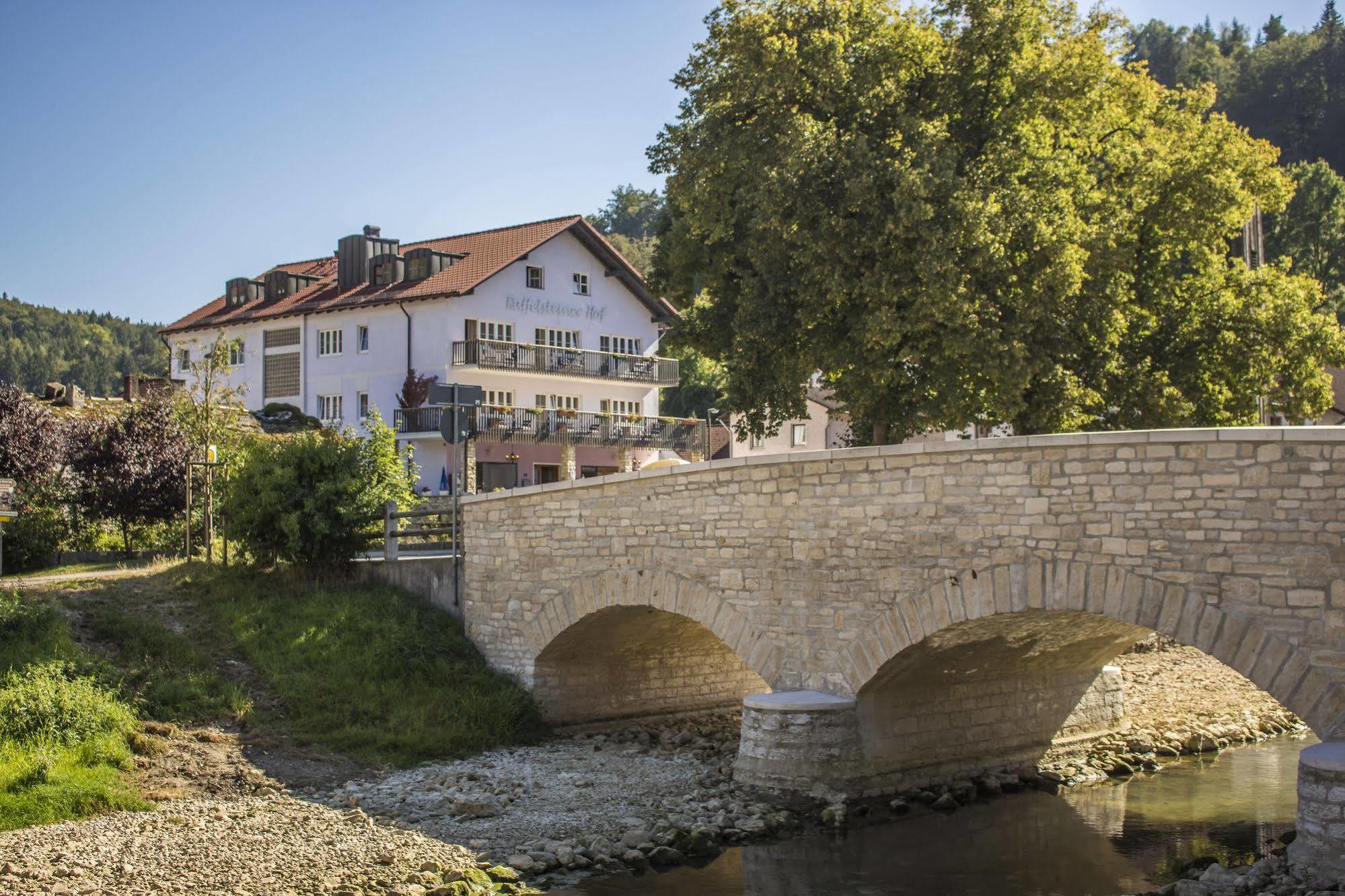 Hotel Raffelsteiner Hof "Garni" Mörnsheim Esterno foto